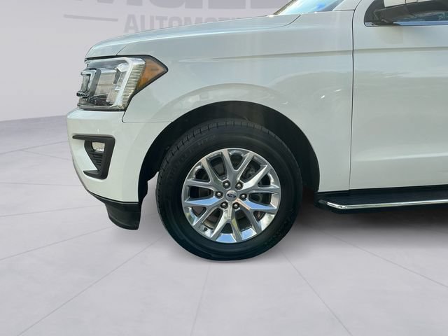 Used 2020 Ford Expedition Max XLT w/ Equipment Group 202A AWD/4WD image 9