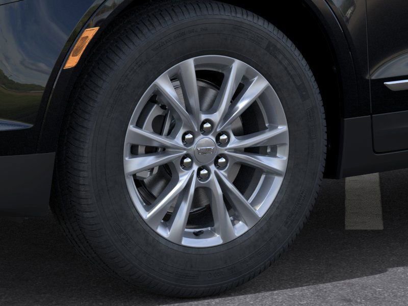 New 2026 Cadillac XT5 Luxury w/ LPO, Floor Liner Package image 9