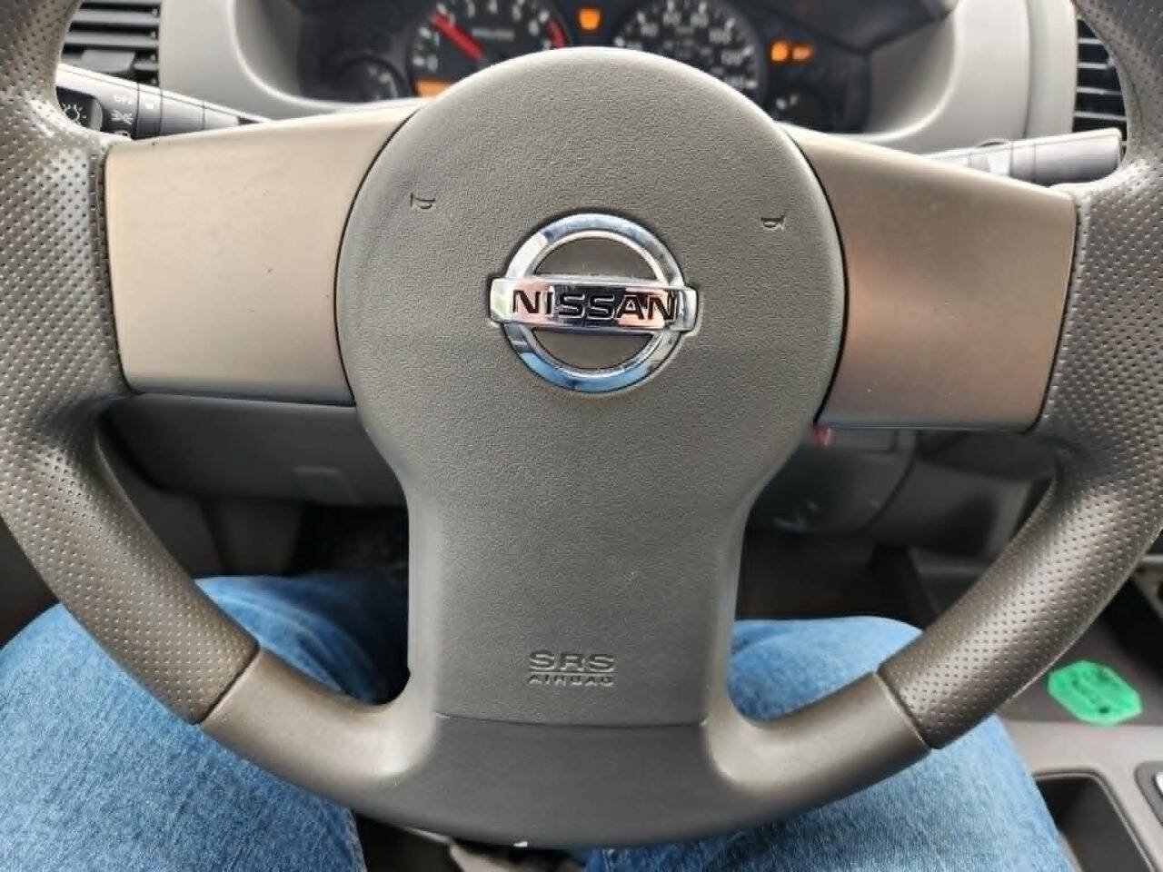 Used 2011 Nissan Frontier S AWD/4WD image 21