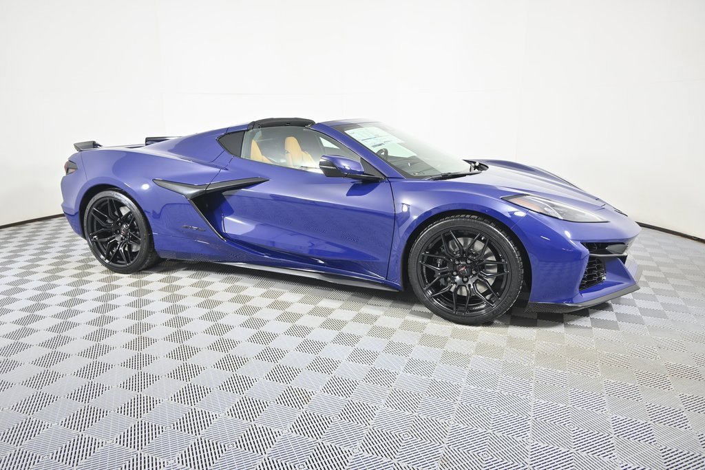 New 2026 Chevrolet Corvette Z06 w/ Stealth Interior Trim Package image 8