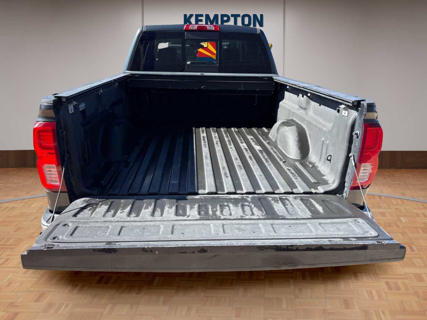 Used 2018 Chevrolet Silverado 1500 LTZ w/ LTZ Plus Package image 18