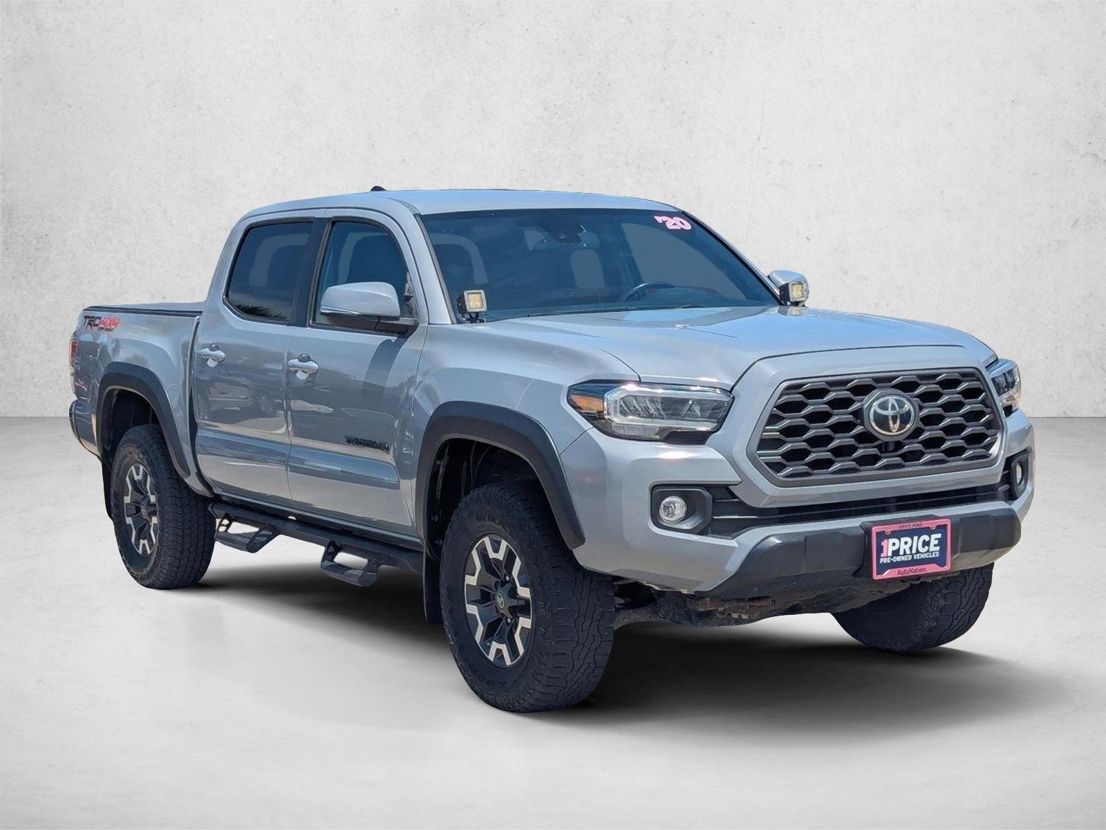 Used 2020 Toyota Tacoma TRD Off-Road AWD/4WD image 3