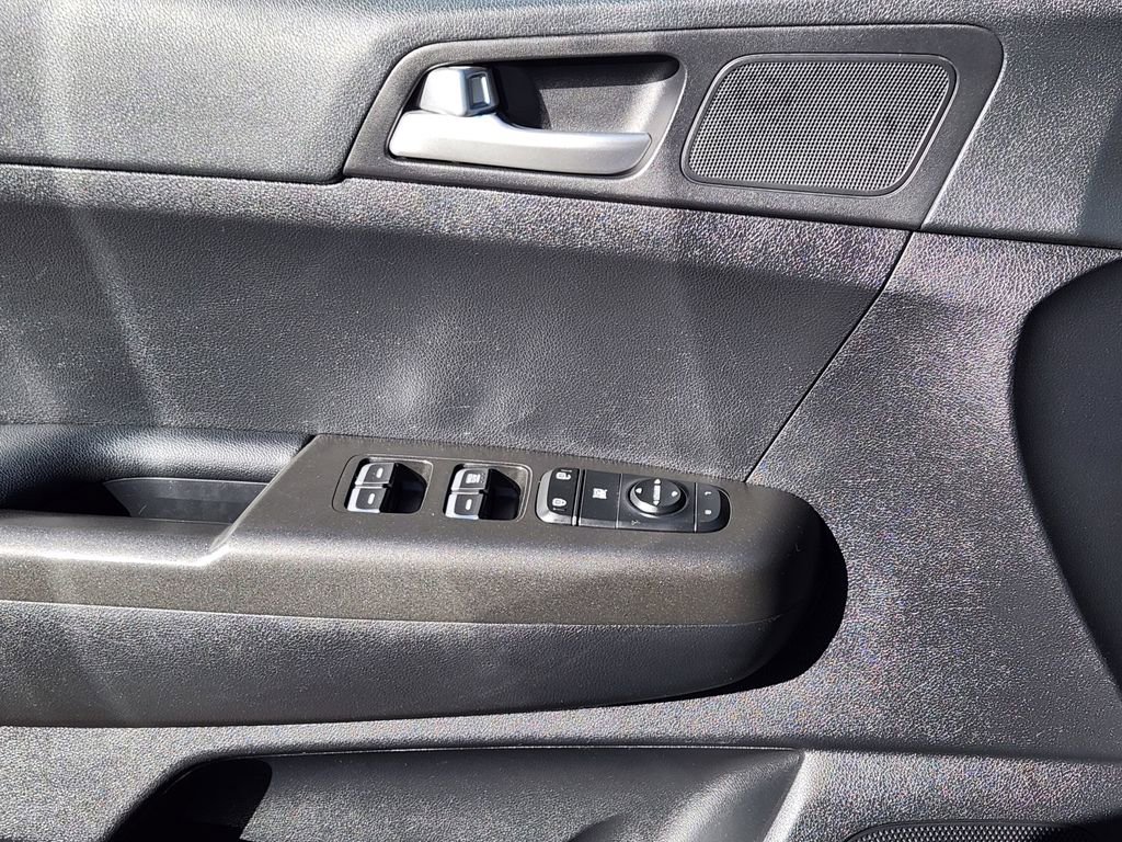 Used 2017 Kia Sportage LX image 21