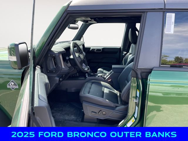 New 2025 Ford Bronco Outer Banks w/ Sasquatch Package image 9
