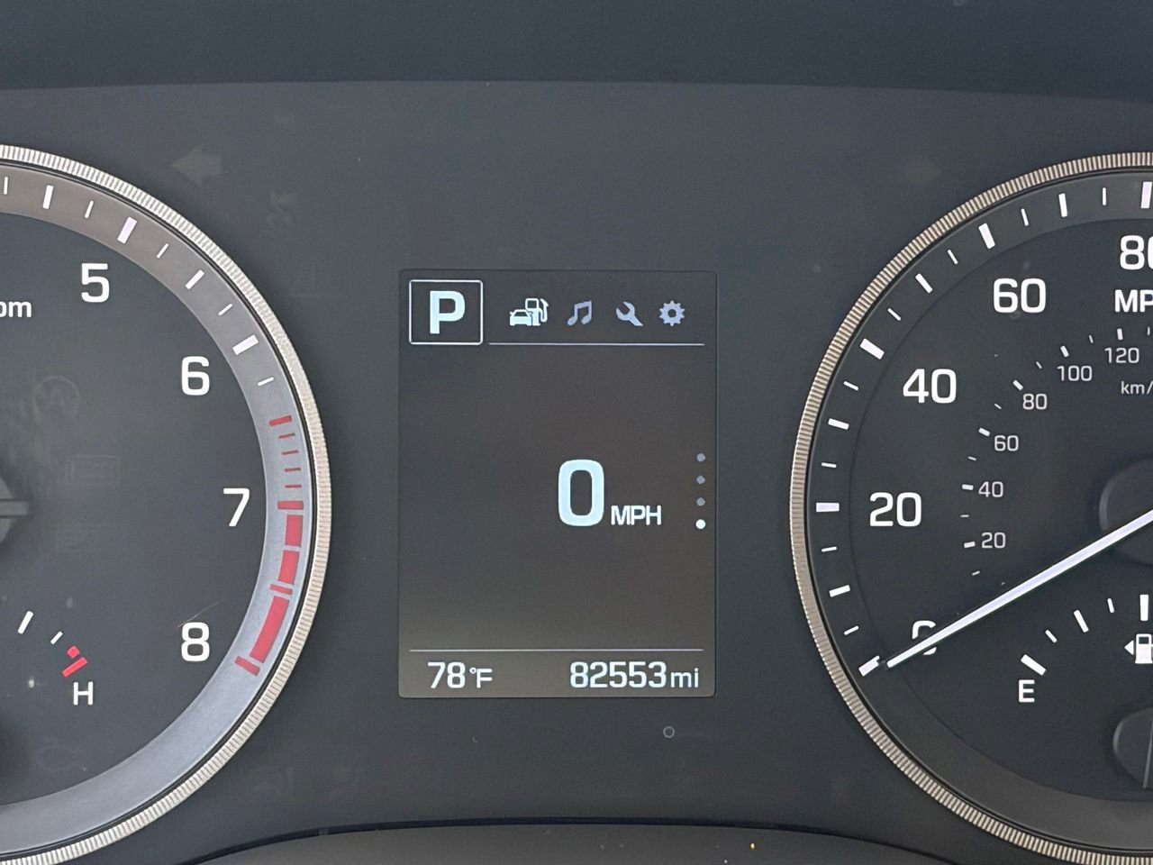 Used 2017 Hyundai Tucson Sport FWD image 12