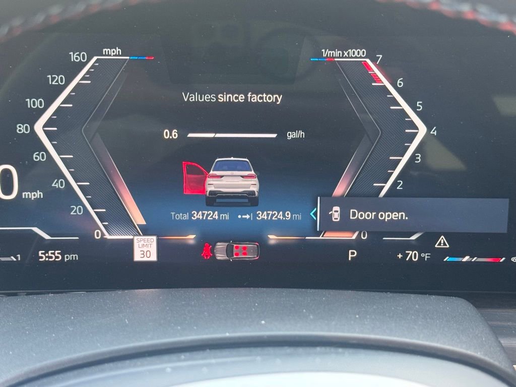 Used 2023 BMW X7 M60i w/ Executive Package image 26