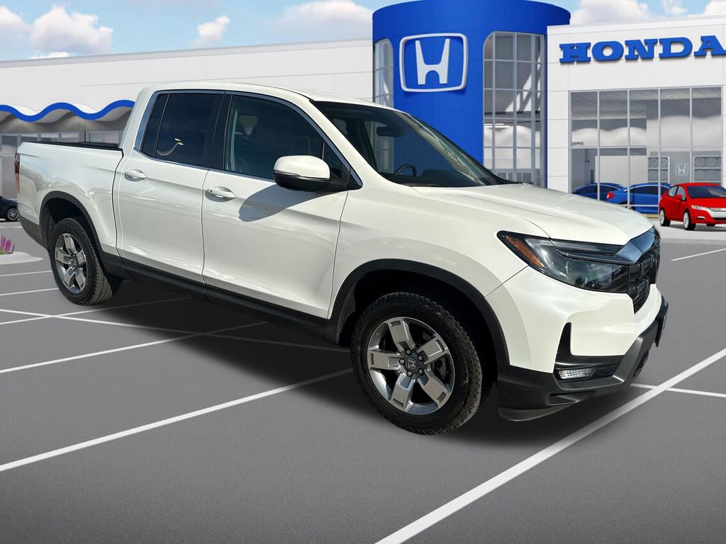 Certified 2025 Honda Ridgeline RTL image 1