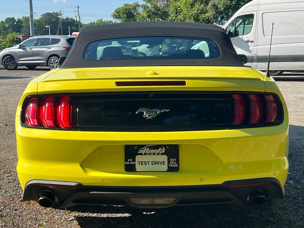 Used 2021 Ford Mustang Premium RWD image 4