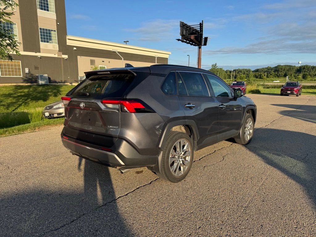 Used 2022 Toyota RAV4 Limited w/ Limited Grade Weather Package AWD/4WD image 14