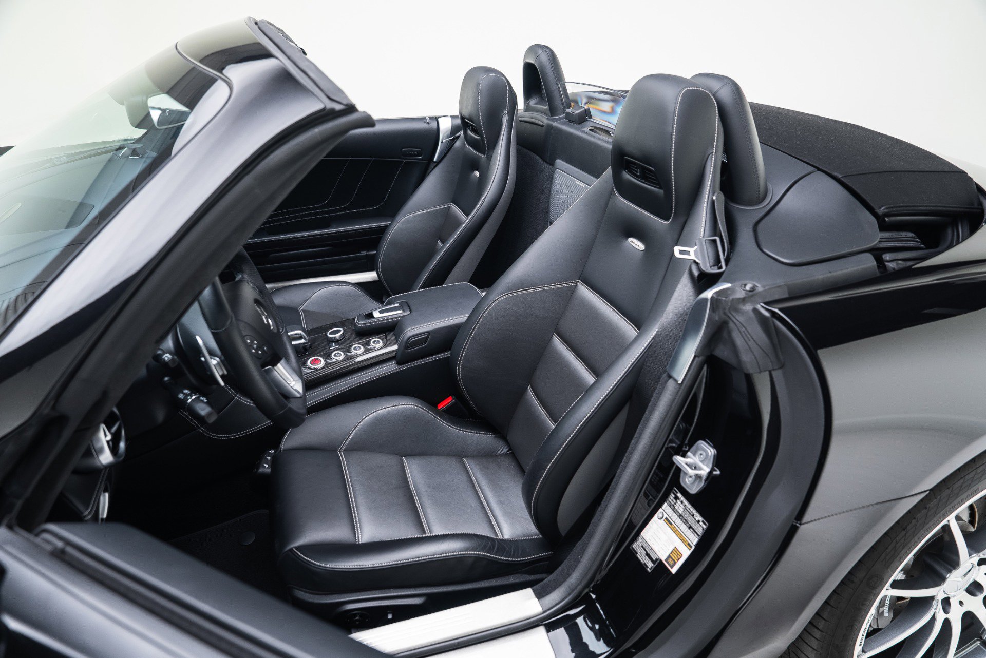 Used 2012 Mercedes-Benz SLS AMG image 26