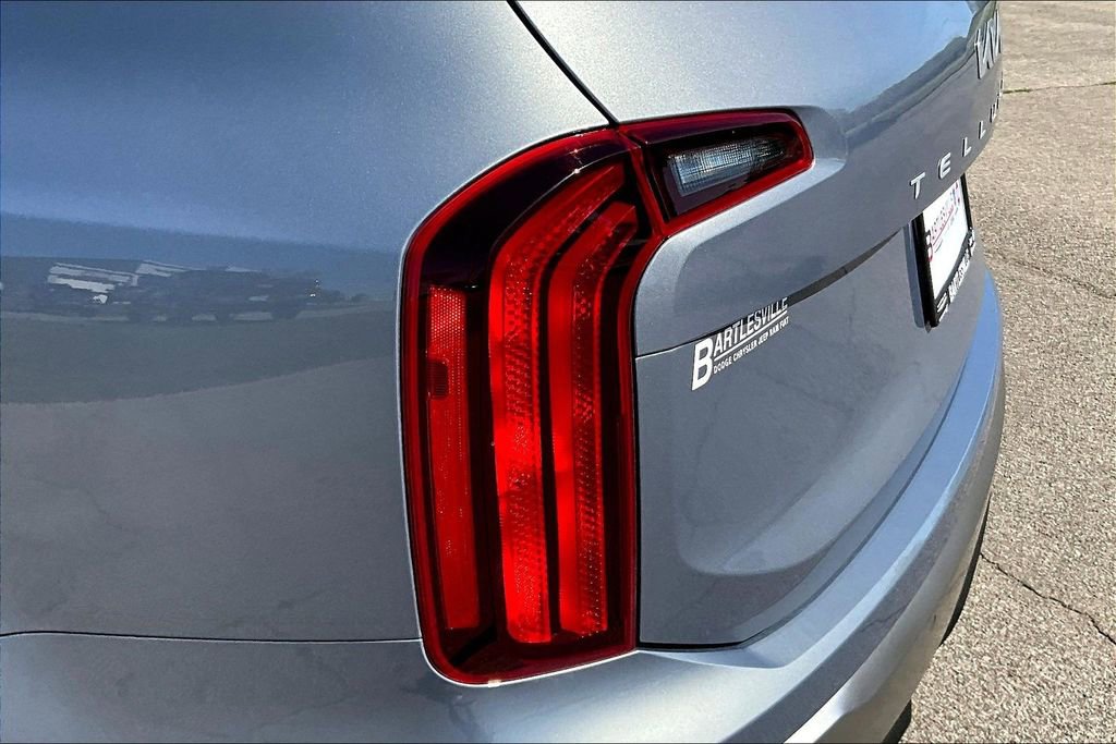 Used 2025 Kia Telluride S image 30
