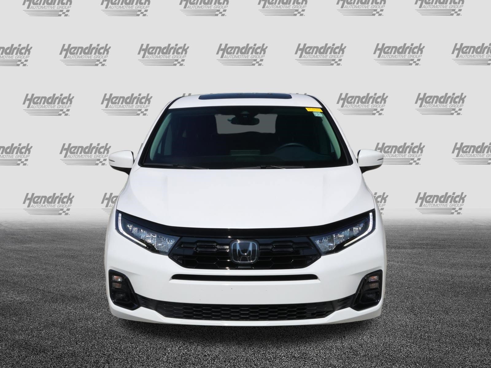Used 2025 Honda Odyssey Elite image 3