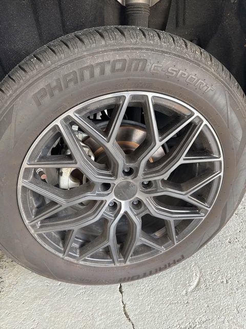 Used 2023 Toyota RAV4 LE image 27