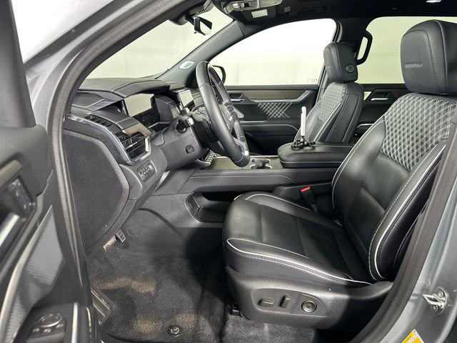 Used 2024 GMC Acadia Denali w/ Super Cruise Package image 11