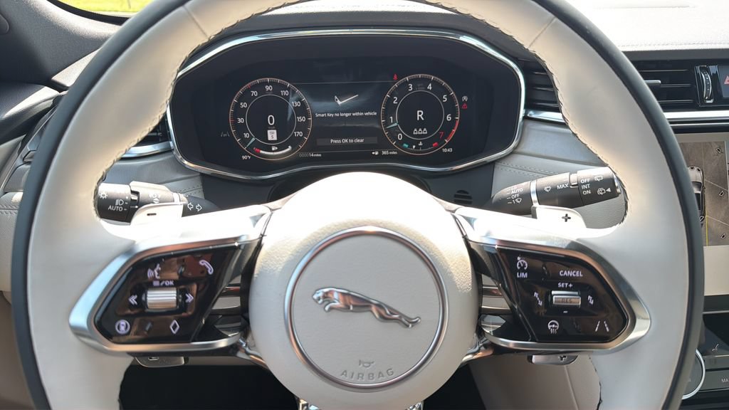 New 2026 Jaguar F-PACE R-Dynamic S AWD/4WD image 25