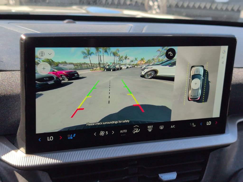 Used 2025 Ford Explorer Platinum w/ LUX Leather Package image 18