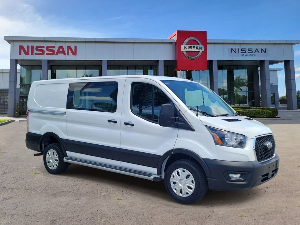 Used 2024 Ford Transit 250 Low Roof w/ Exterior Upgrade Package image 2