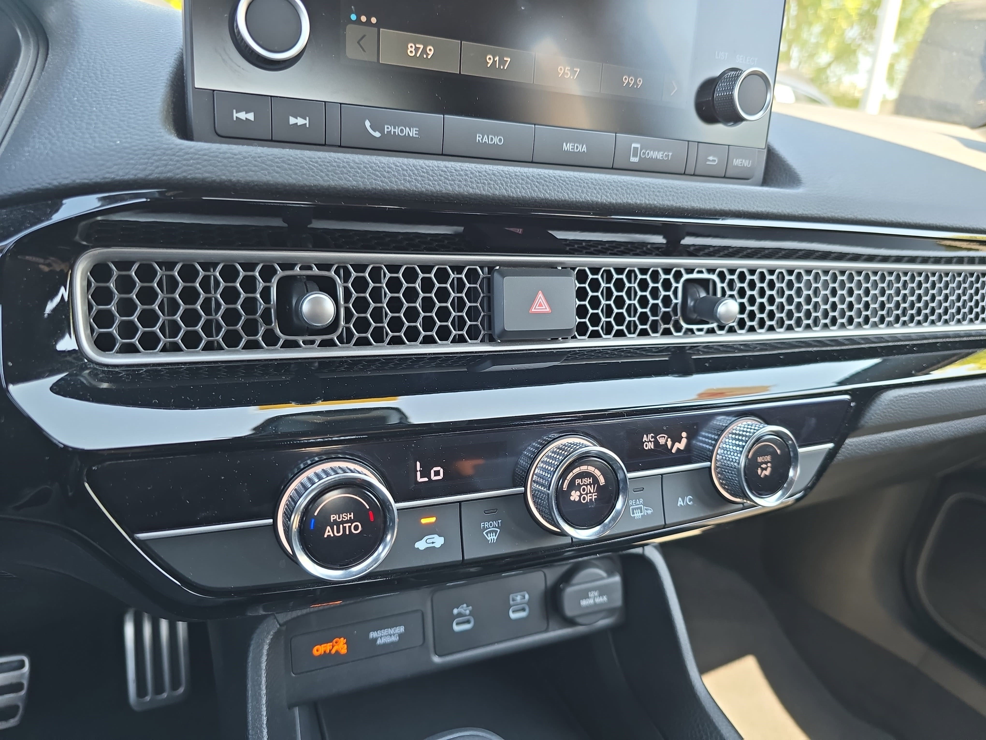 Certified 2025 Honda Civic Sport image 22