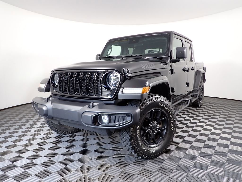 Used 2024 Jeep Gladiator Sport AWD/4WD image 2