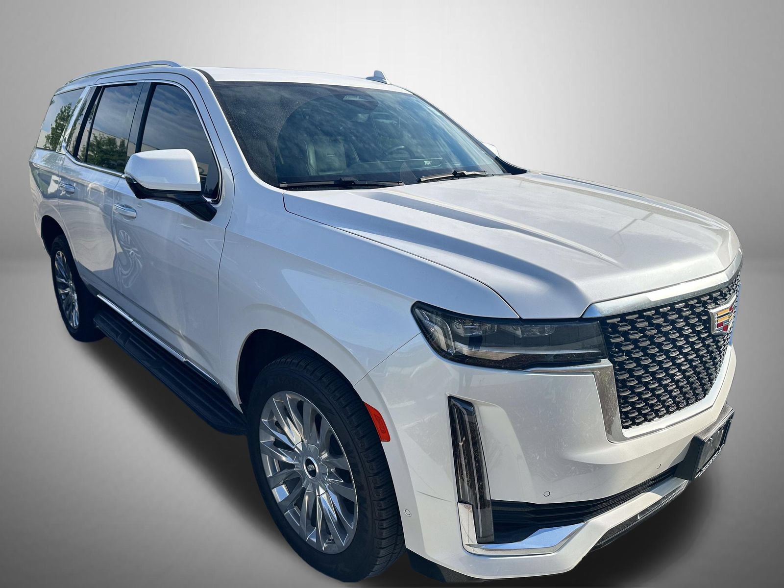 Used 2021 Cadillac Escalade Premium Luxury w/ Performance Package AWD/4WD image 1