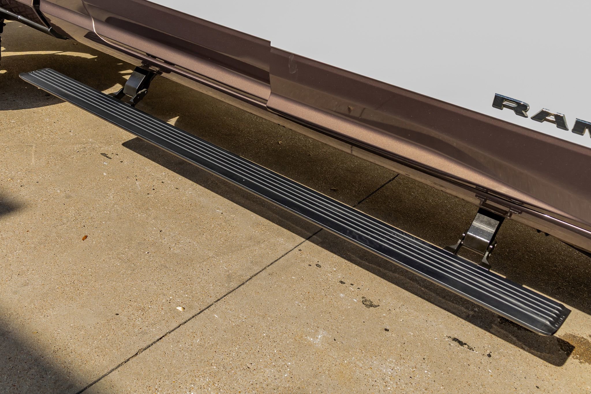 Used 2024 RAM 2500 Limited w/ Safety Group image 13