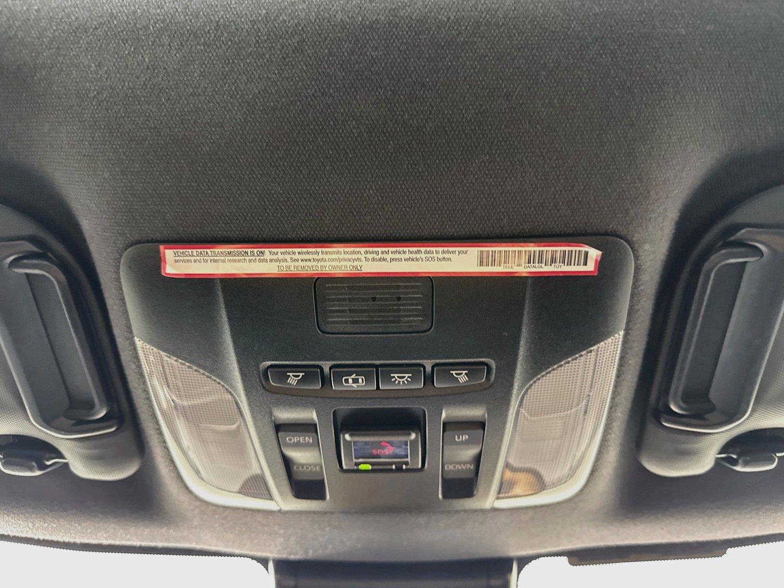 Certified 2022 Toyota Corolla XSE FWD image 22