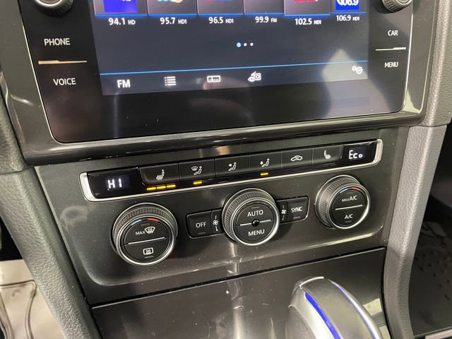 Used 2019 Volkswagen e-Golf SE w/ Driver Assistance Package image 8