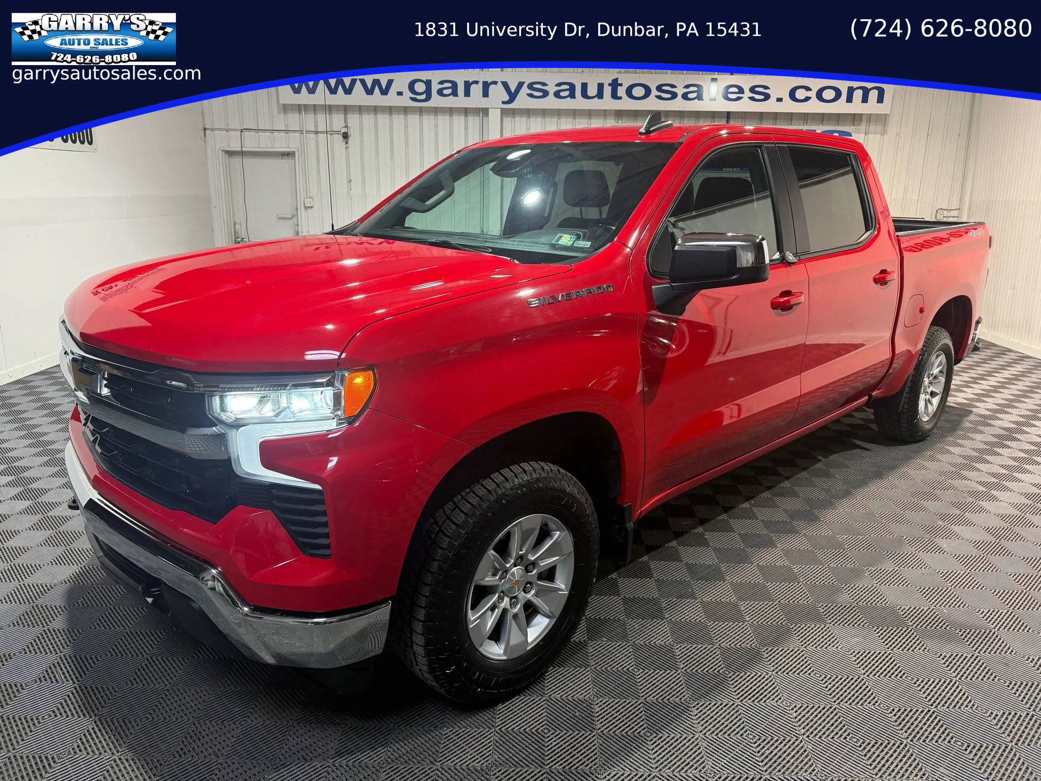 Used 2025 Chevrolet Silverado 1500 LT image 1