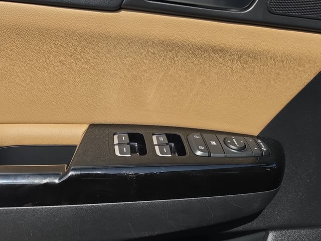 Used 2020 Kia Sportage SX FWD image 19