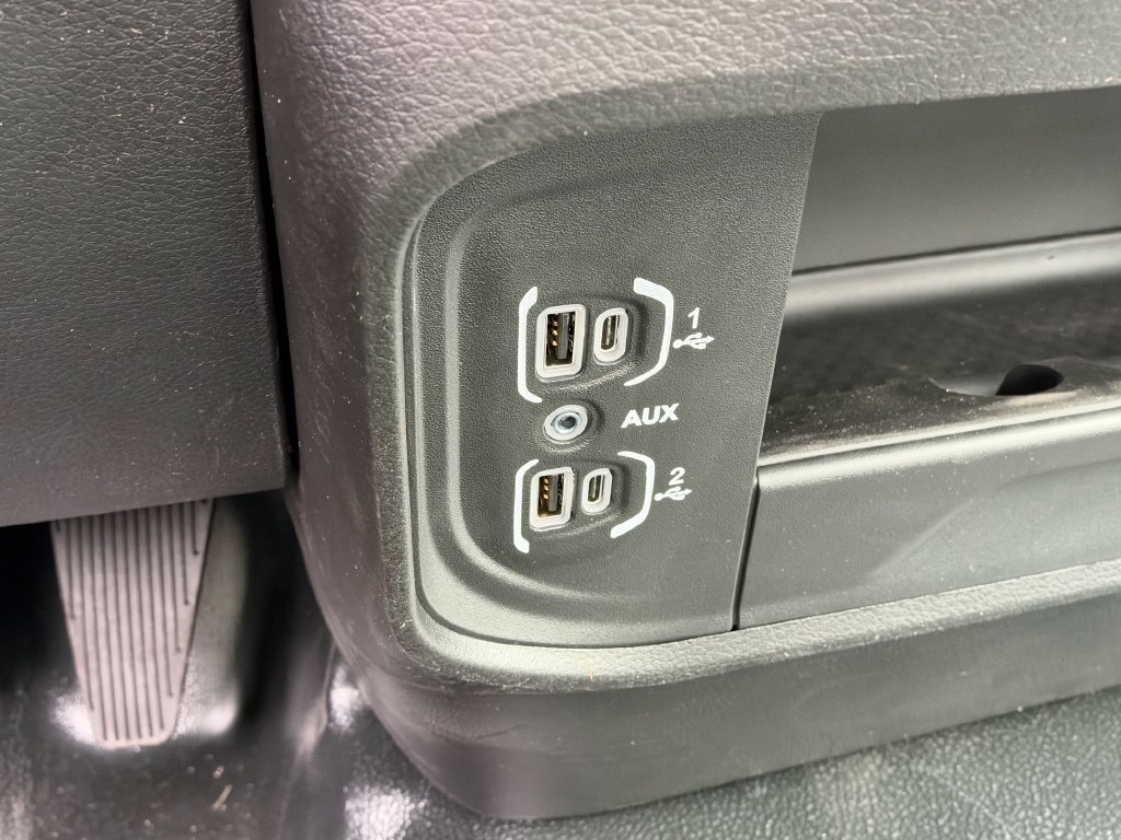New 2027 RAM 3500 Tradesman AWD/4WD image 21