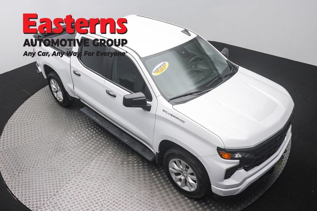 Used 2023 Chevrolet Silverado 1500 Custom RWD image 3