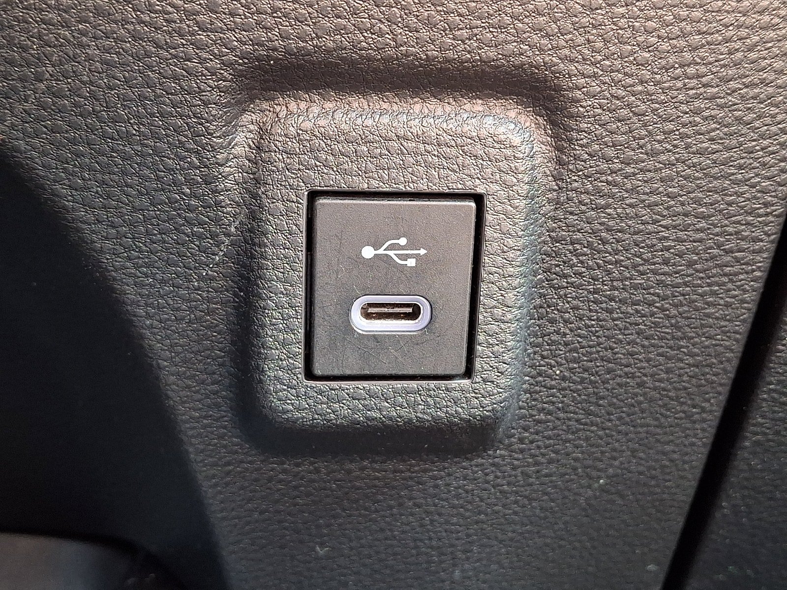 Used 2024 Toyota Corolla LE FWD image 22
