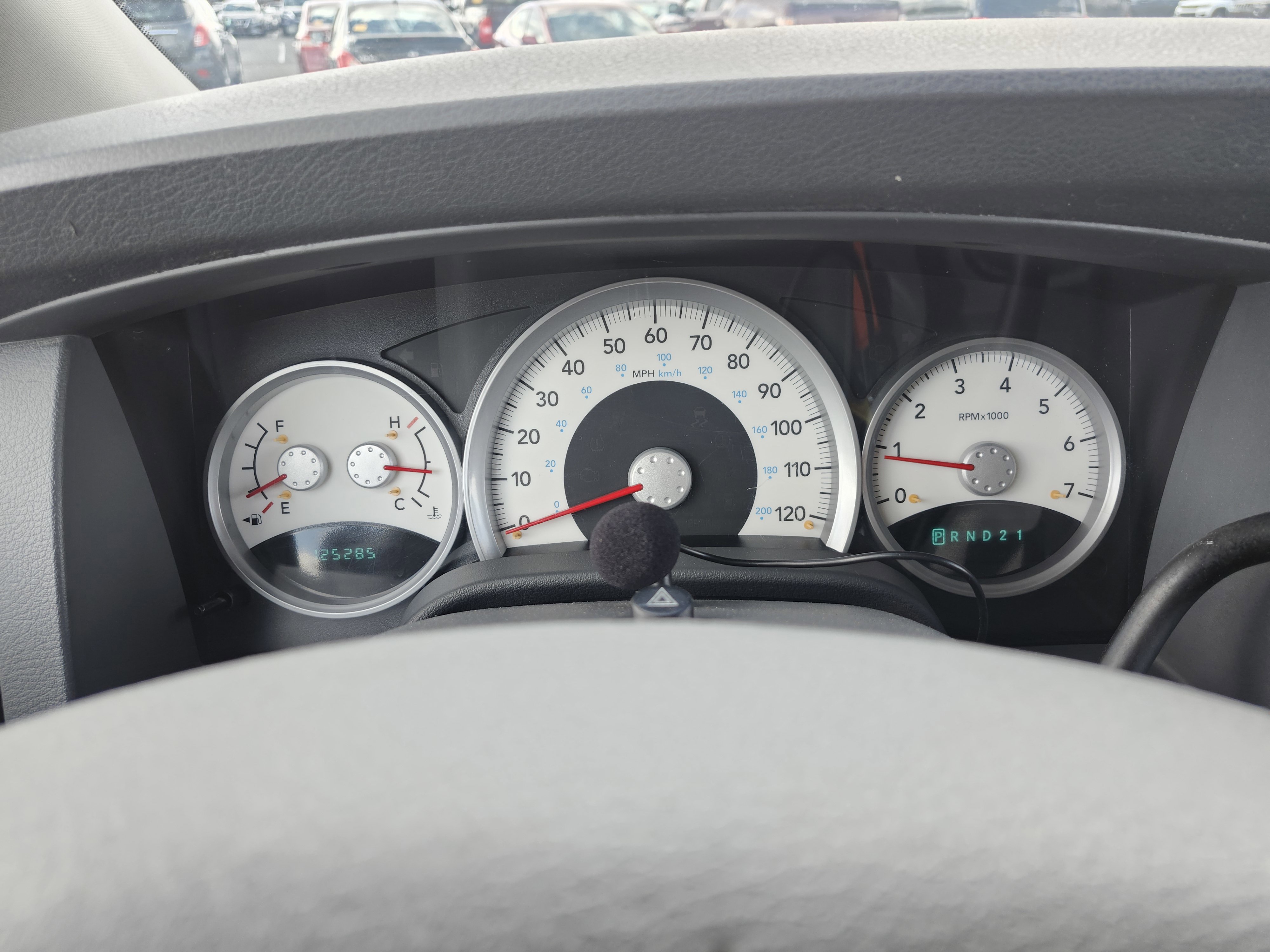 Used 2004 Dodge Durango Limited image 29