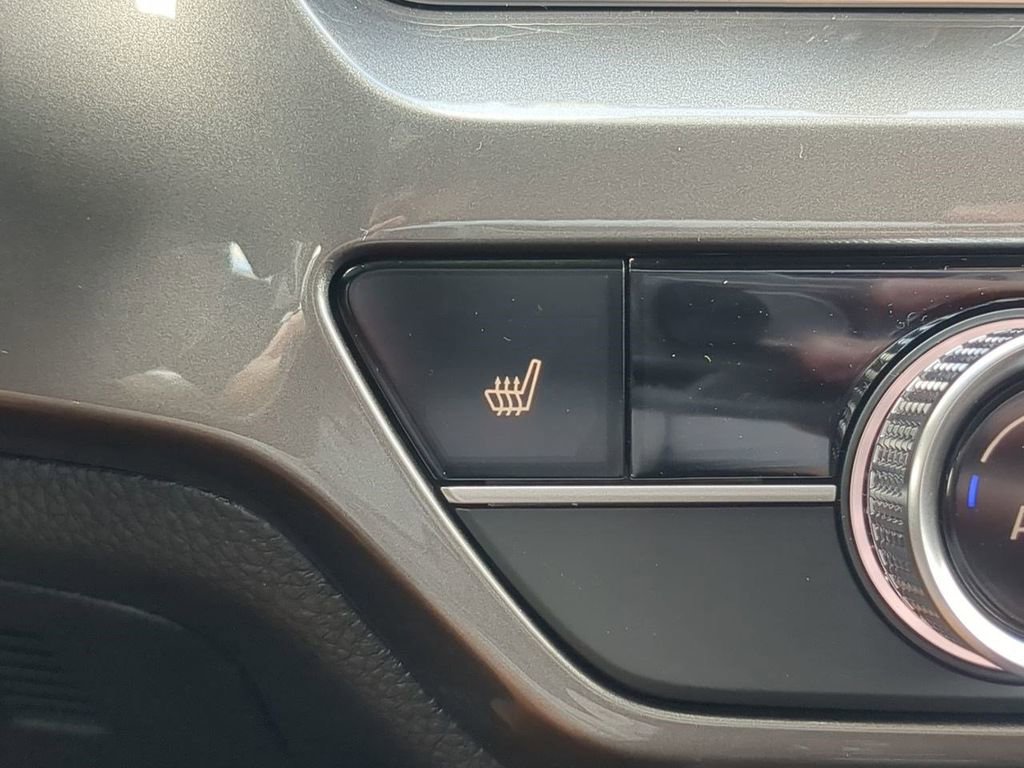 New 2025 Acura Integra Base image 24