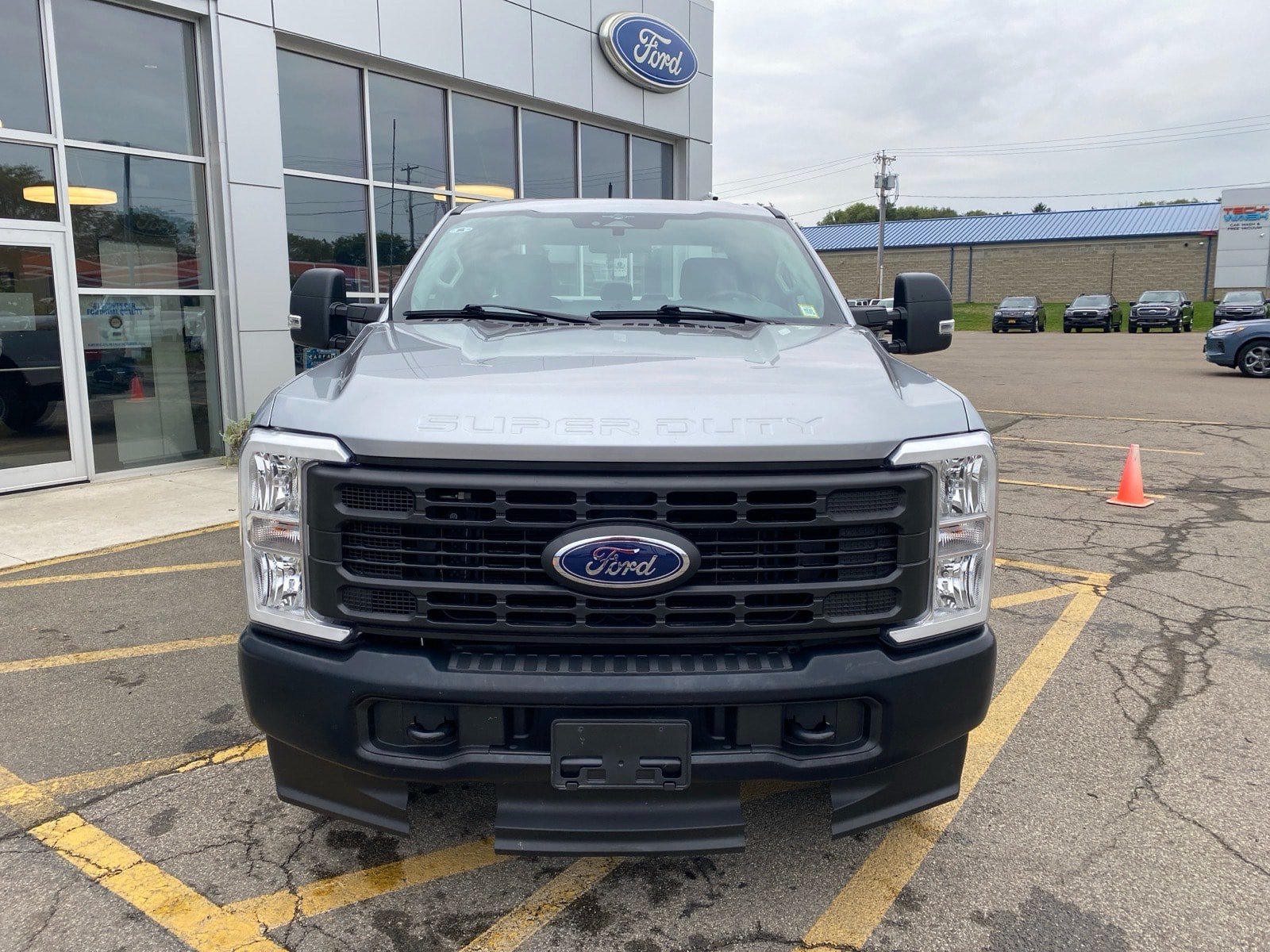 Used 2023 Ford F250 XL w/ Snow Plow Prep Package AWD/4WD image 9