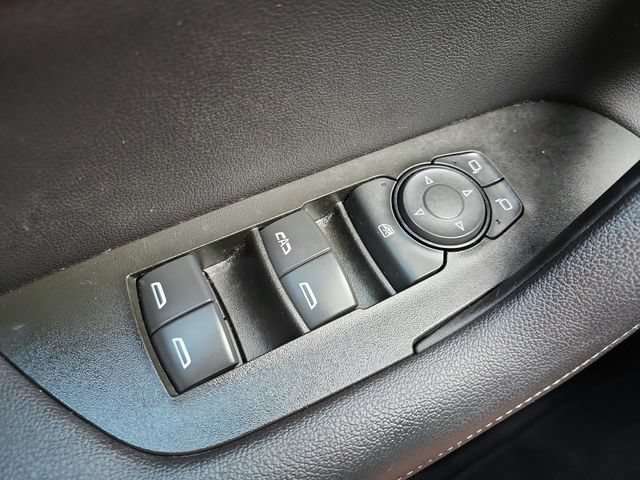 Used 2025 Chevrolet Blazer LT FWD image 32