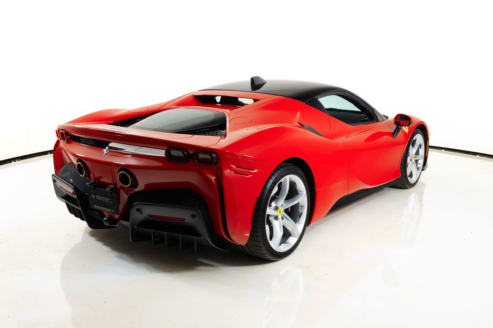 Certified 2021 Ferrari SF90 Stradale image 7