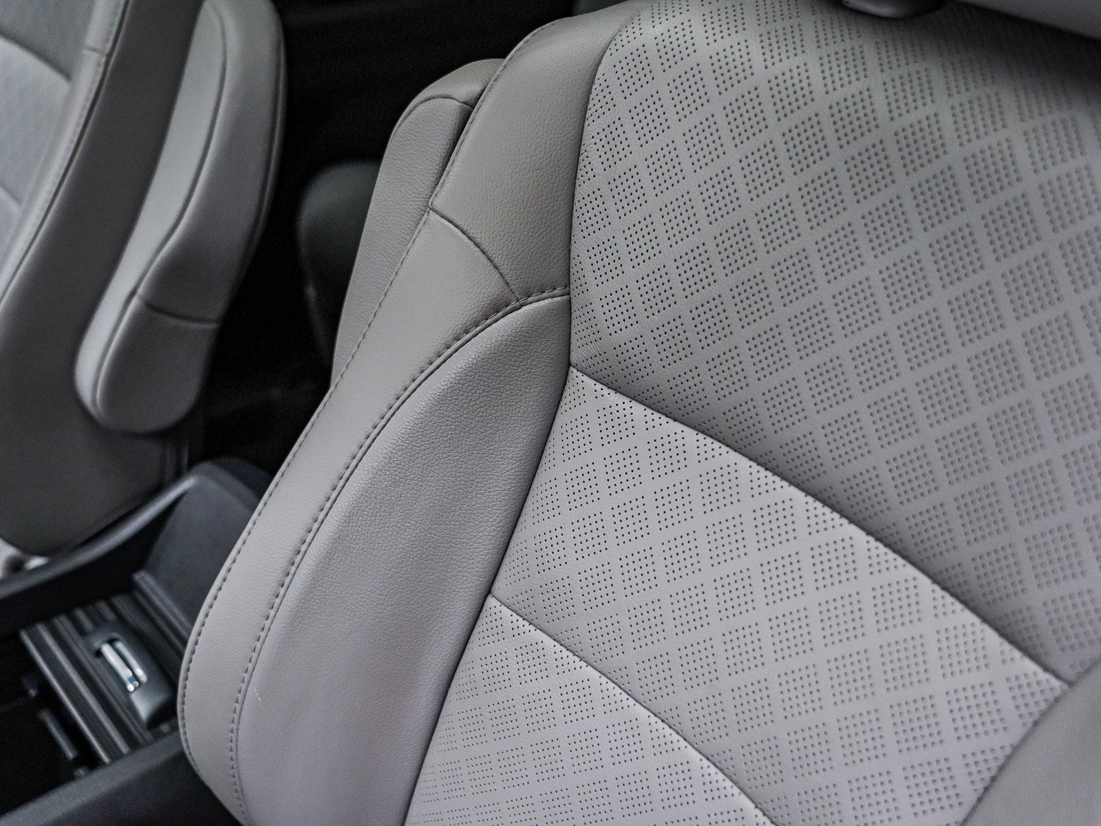 Used 2019 Honda Passport Elite image 26