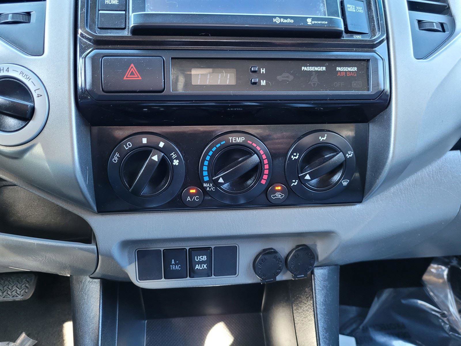 Used 2014 Toyota Tacoma 4x4 Double Cab w/ TRD Off-Road Package image 26