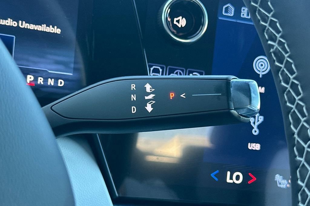 New 2026 Chevrolet Equinox EV LT FWD image 27