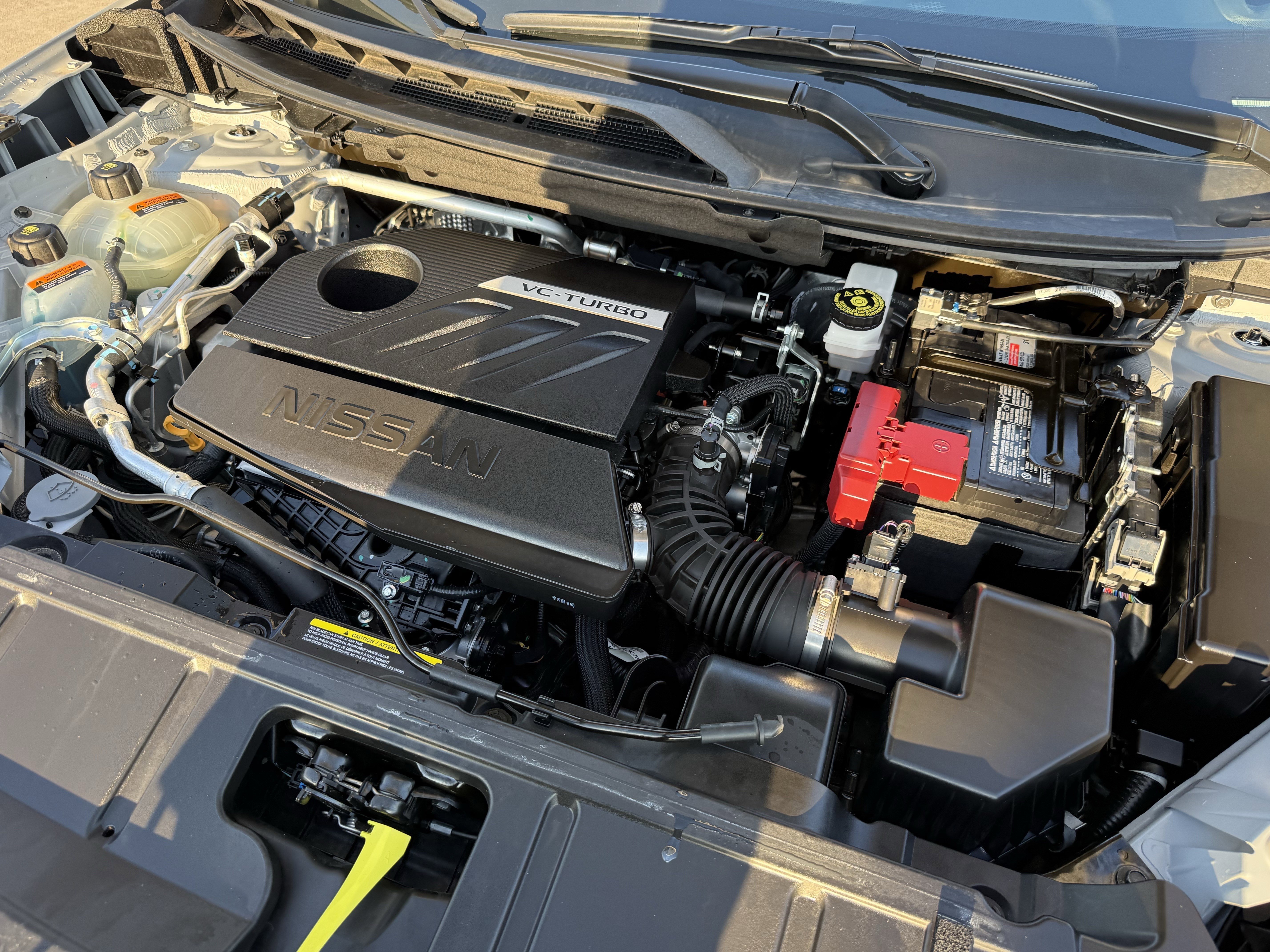 Used 2025 Nissan Rogue SL image 33