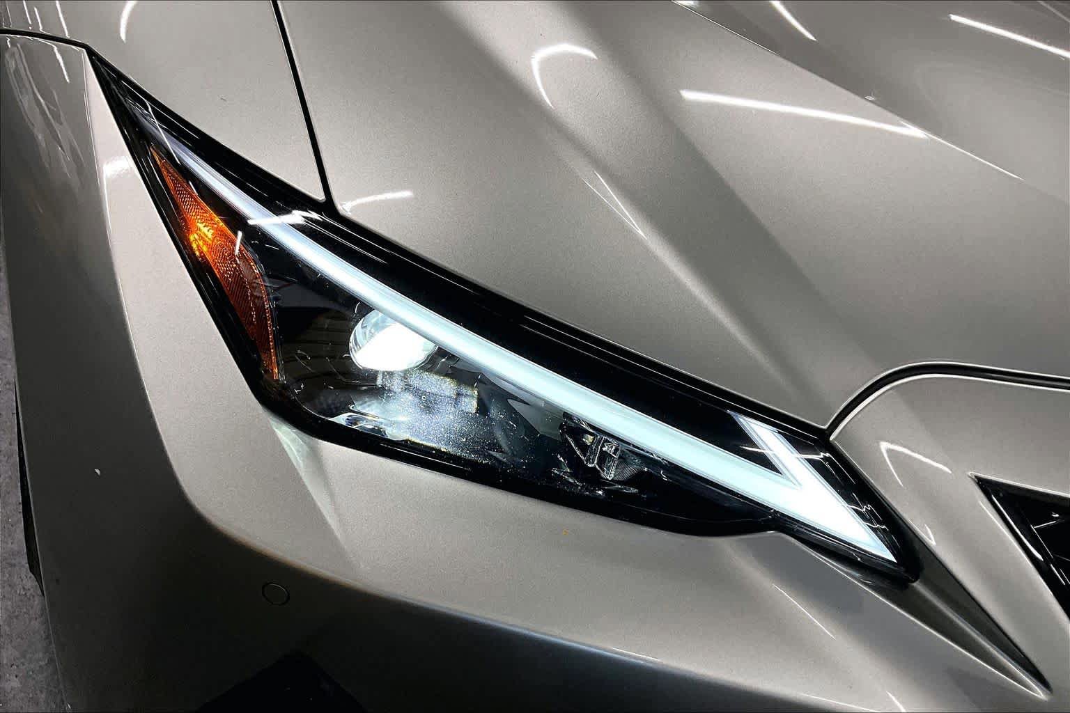 Used 2023 Lexus IS 350 F Sport RWD image 27