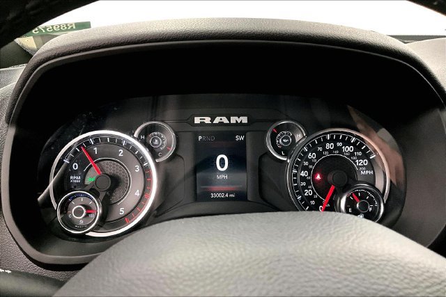 Used 2024 RAM 3500 Big Horn AWD/4WD image 29