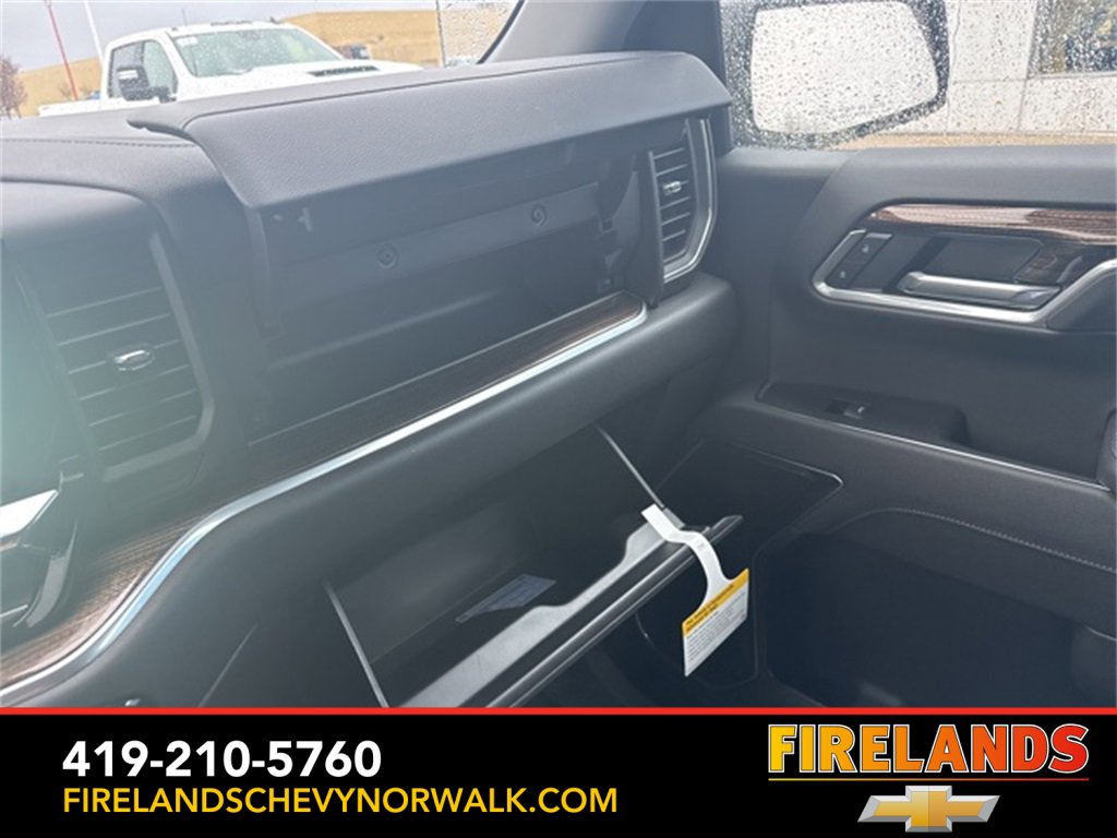 New 2026 Chevrolet Silverado 1500 RST w/ RST Select Package image 41