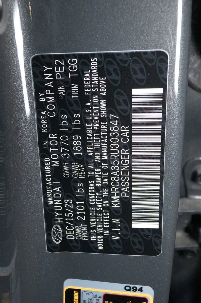 New 2024 Hyundai Venue SEL image 50