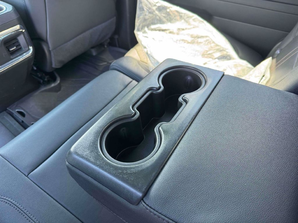 Used 2025 Chevrolet Silverado 3500 High Country AWD/4WD image 15