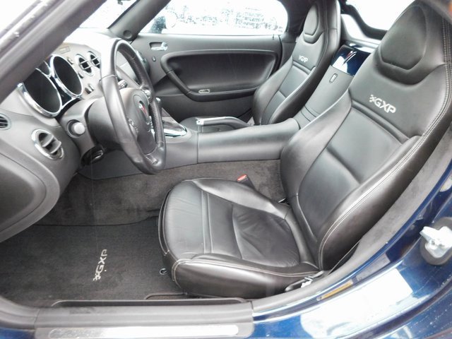 Used 2008 Pontiac Solstice GXP w/ Premium Package image 18