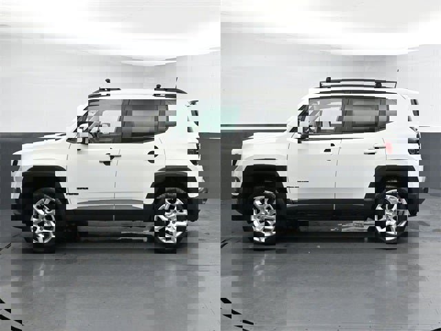 Used 2018 Jeep Renegade Latitude image 9