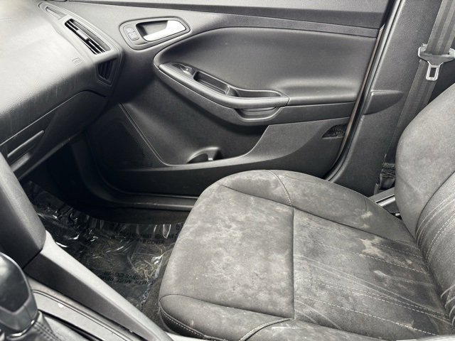 Used 2015 Ford Focus SE image 19