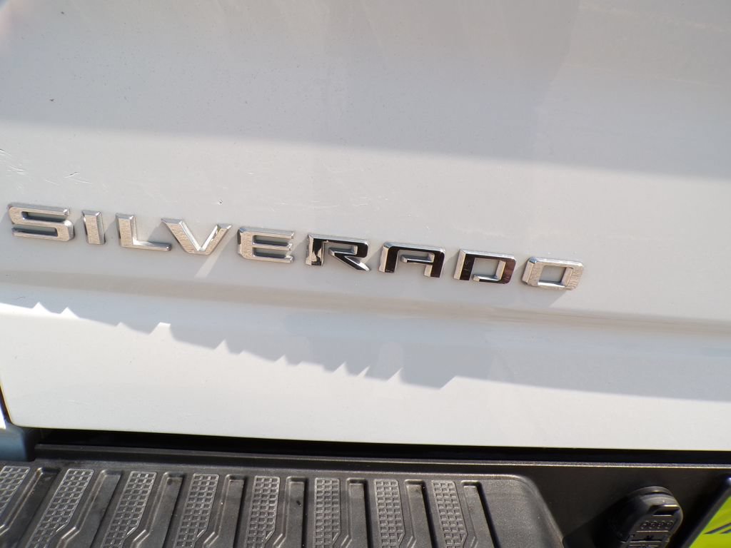 Used 2023 Chevrolet Silverado 1500 LT Trail Boss AWD/4WD image 19